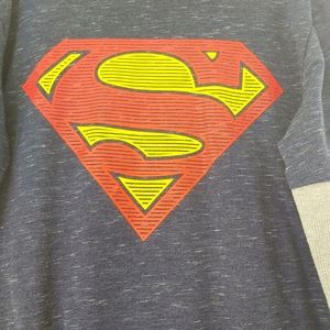 NWOT Superman shirt.  M